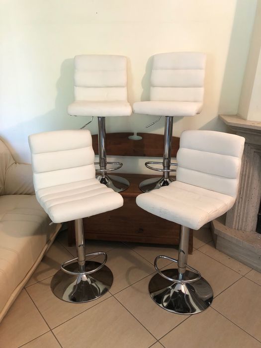 Conjunto de 4 Bancos Ajustáveis ou de Cabeleireiro