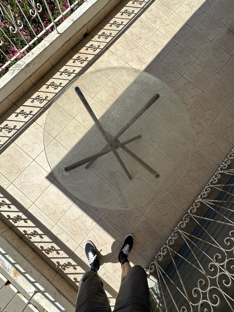 Mesa de vidro jardim