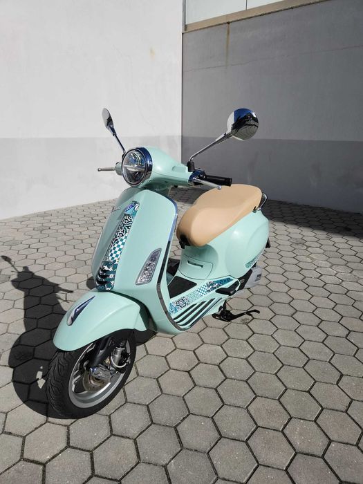 Vespa Batik – Série Limitada | Como Nova!