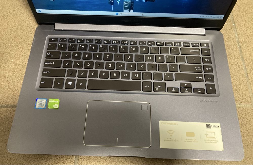 Laptop Asus VivoBooks S 15 cali