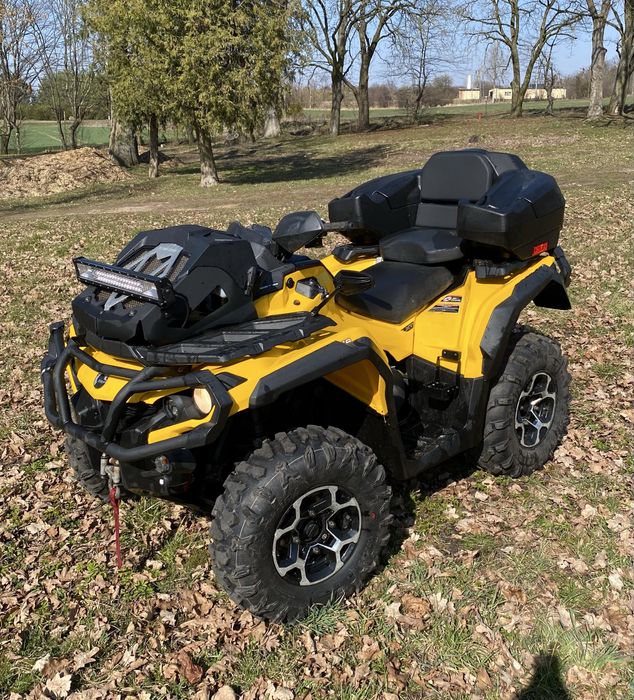 CAN AM outlander 800