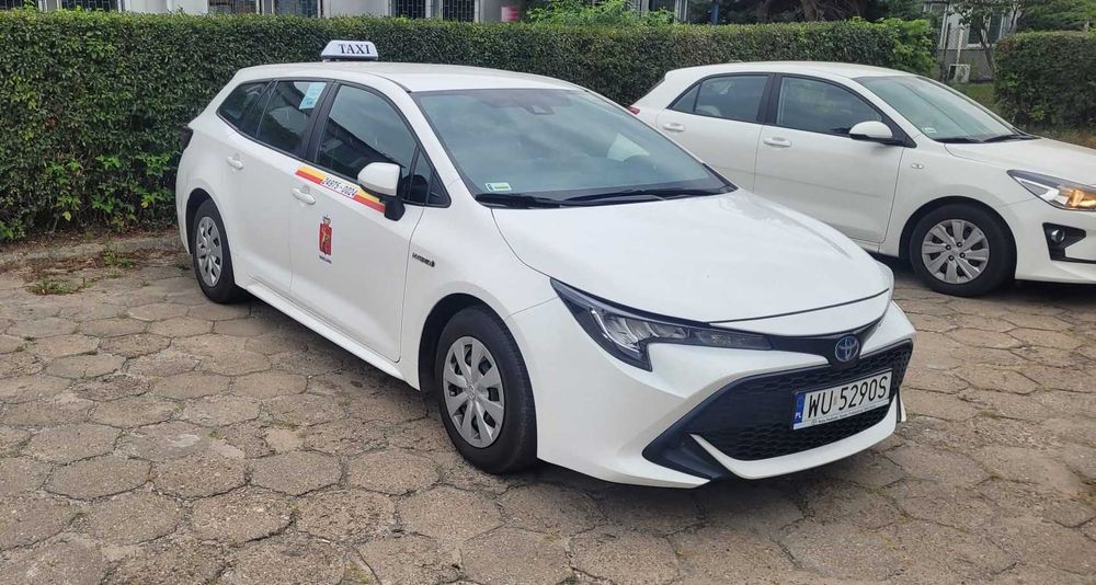 Wynajem Toyota Corolla, Fabia - Bolt, Uber, taxi Warszawa, BLINKERS