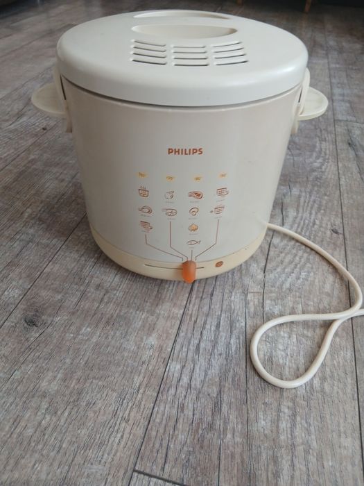 Продам фрітюрницю філіпс