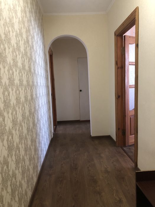 Продам 3 кімнатну квартиру Єськова