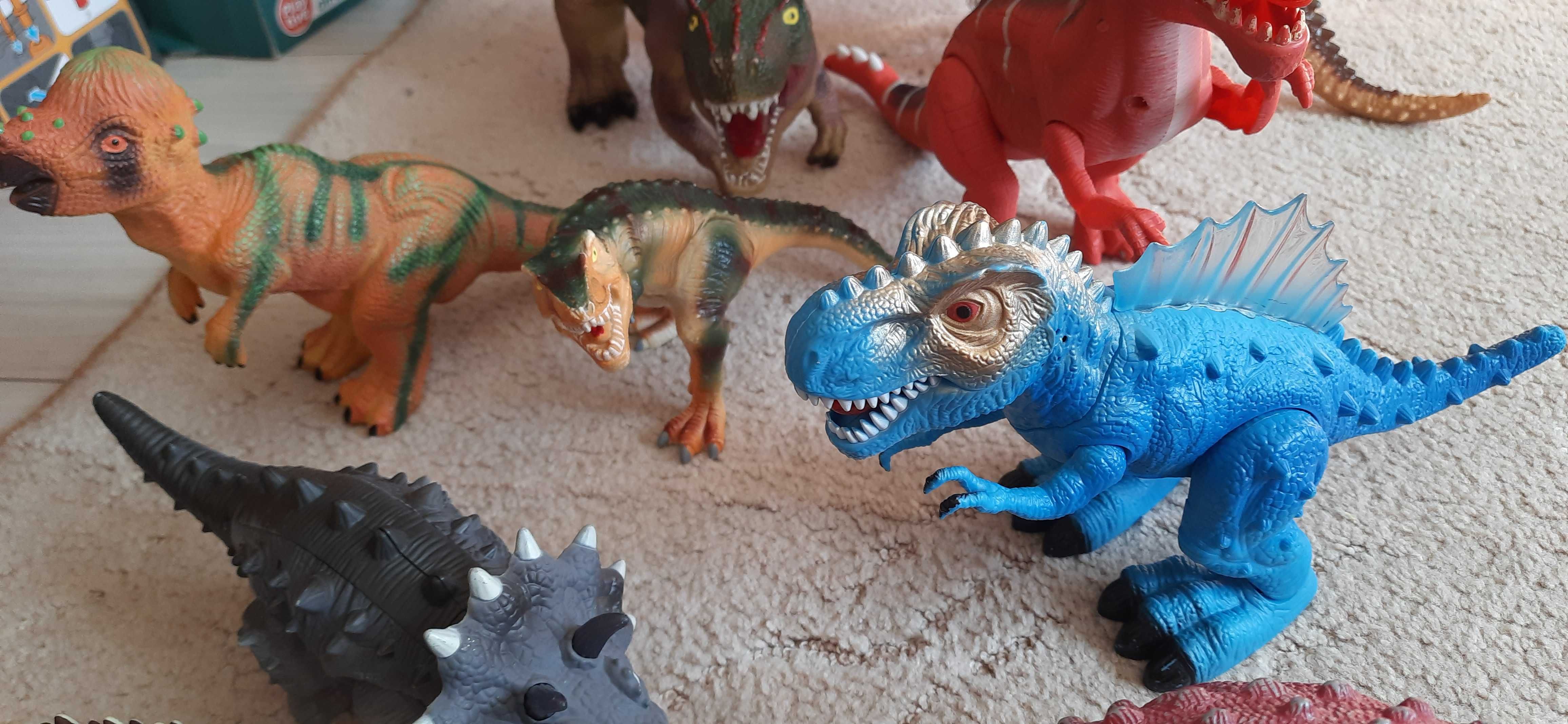 Sprzedam dinozaury