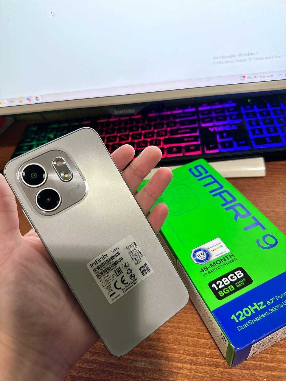 Смартфон Infinix Smart 9 4/128Gb Neo Titanium