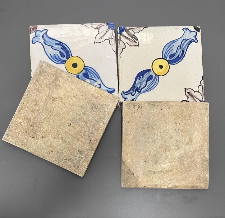 Azulejos Quadra Pintados à Mão Pó de Pedra