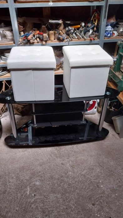 Bancos baús com arrumação