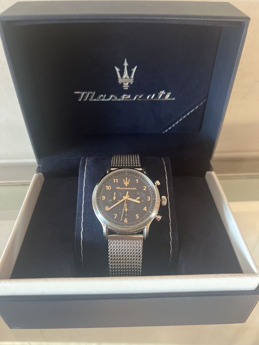 Vendo relogio Maserati