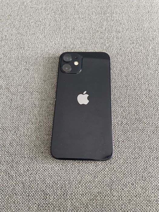 IPhone 12 mini preto