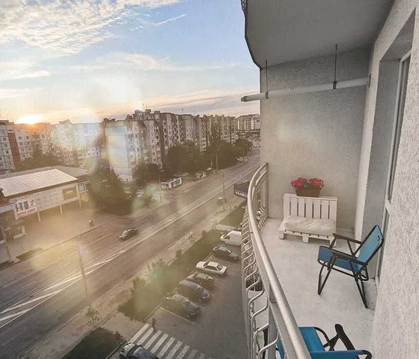 Однокімнатна квартира біля Арсену та Епіцентру! З відкритим балконом