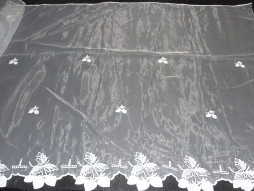 Organza / truskawki - Biała - 90 cm. Import