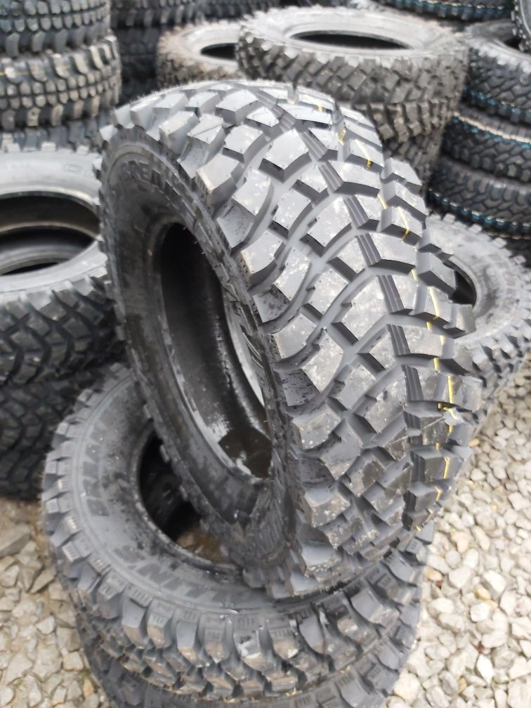 Opony Collin"s 265/65 R18 Breaker Mud-Terrain Wzór Yokohama Geolandar