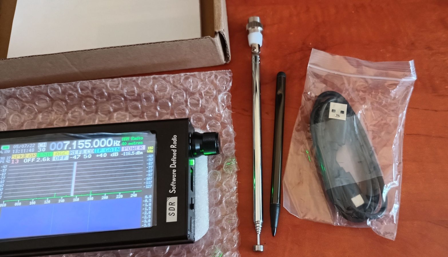 Odbiornik SDR 101 BAJEI  + gratis