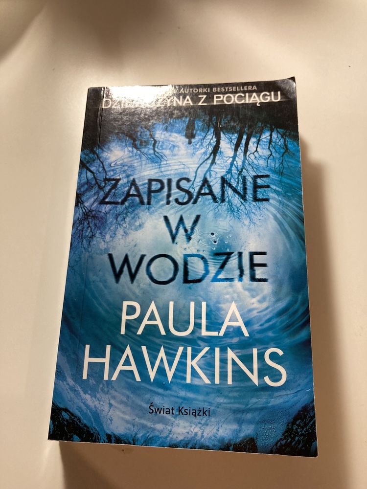 Książka Zapisane w Wodzie Pauli Hawkinks