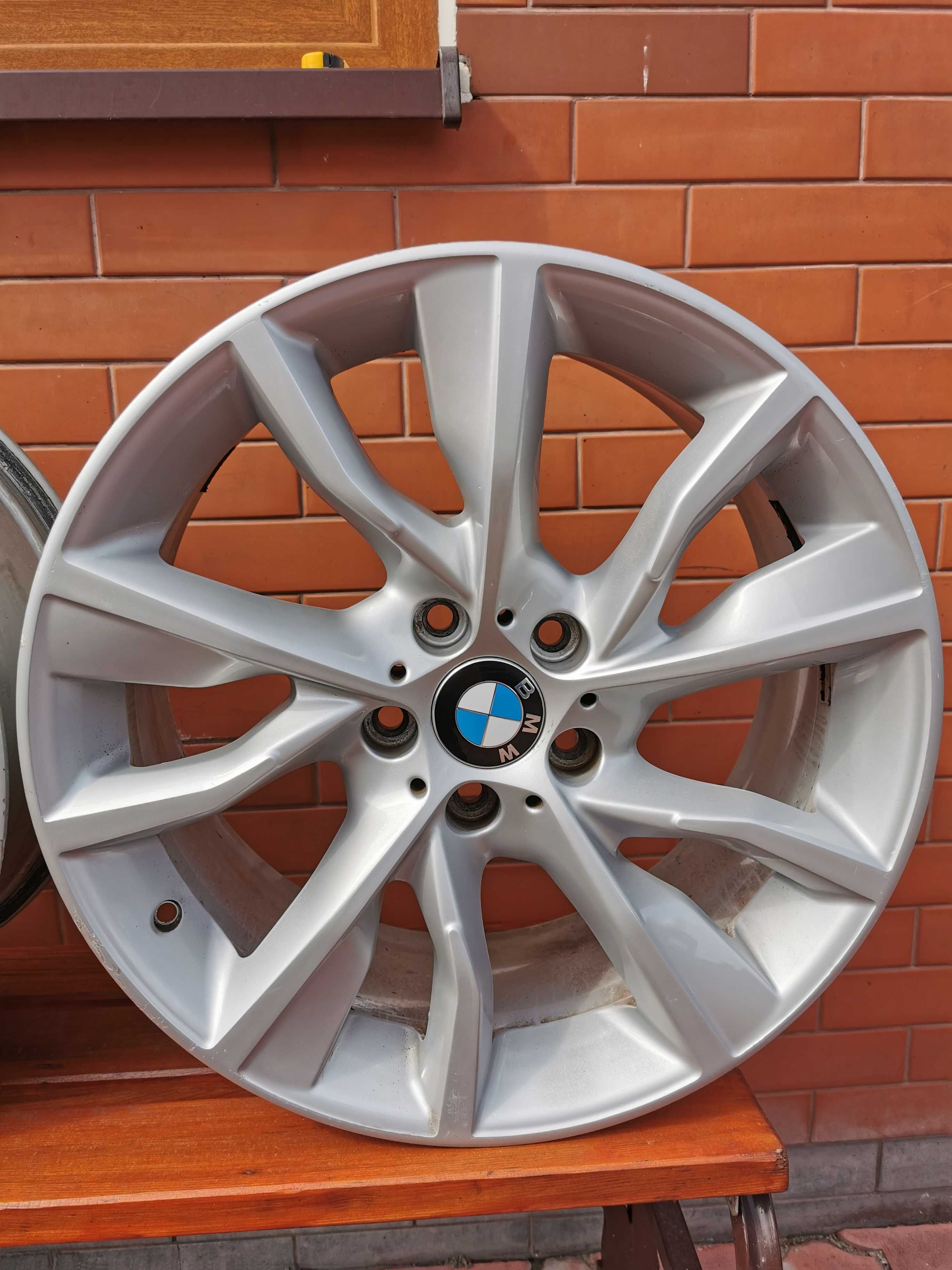 Felgi BMW F30,F31,F32,F33,F36 5x120 8J/8.5Jx19 ET36/47 styling402 oryg
