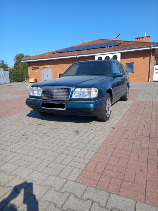 Mercedes Benz 124 Kombi