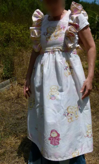 Avental de lã cottagecore feito à mão com ursinhos fofos