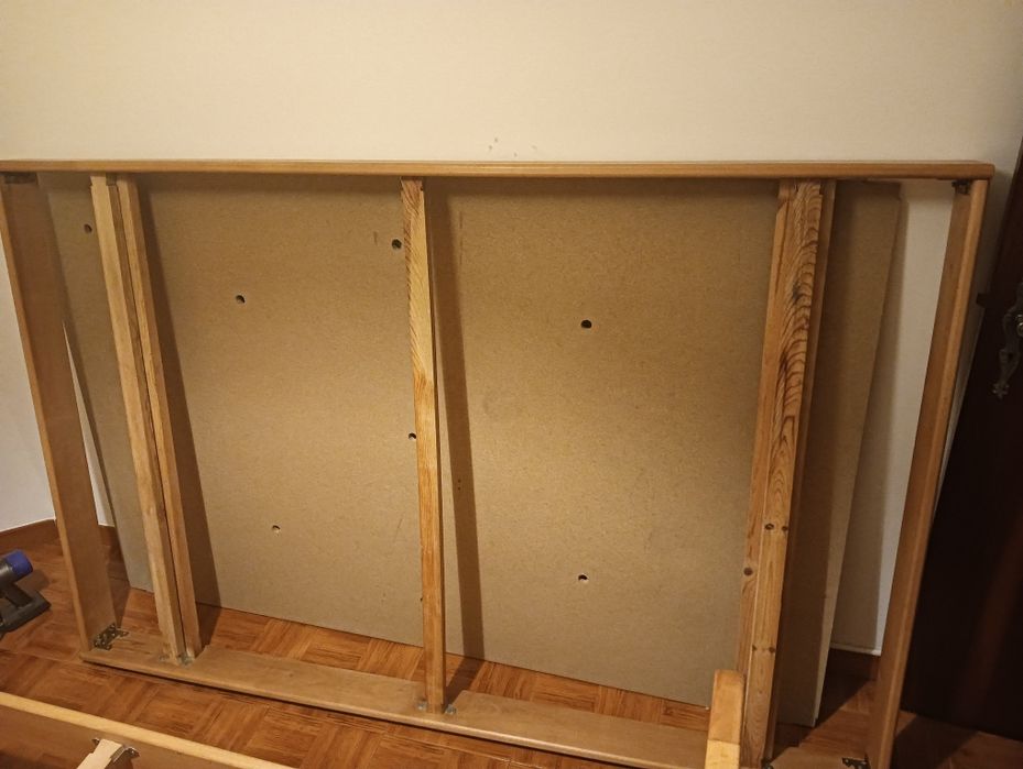 Cama dupla C/ colchões ortopédicos