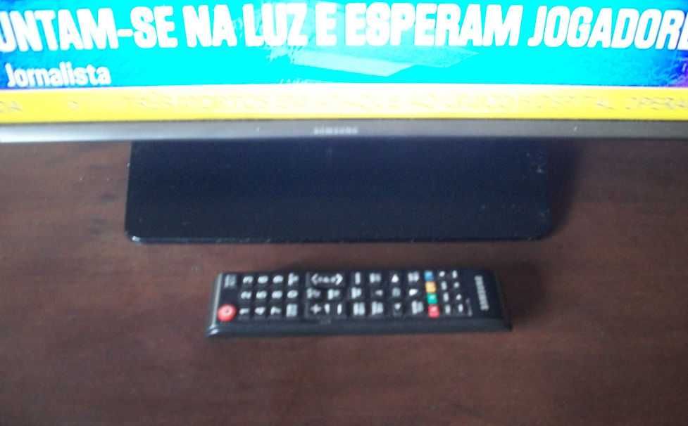 Tv Led Samsung UE32H5030AW Full HD Como nova