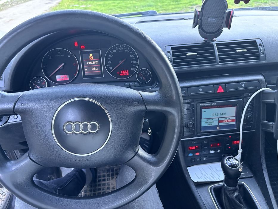 Audi a4 b6 avant 2002r. 1.9 TDI 130km