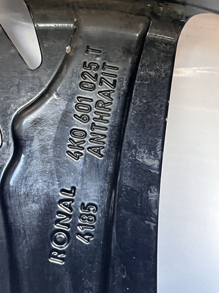 Oryginalne felgi aluminiowe do Audi A6 RS 22 CALE