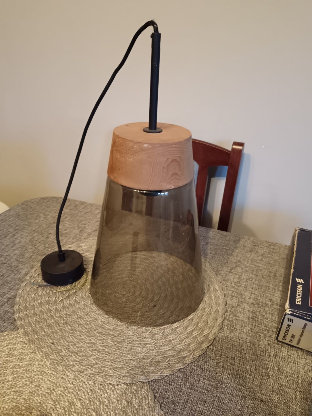 Sprzedam lampę wisząca