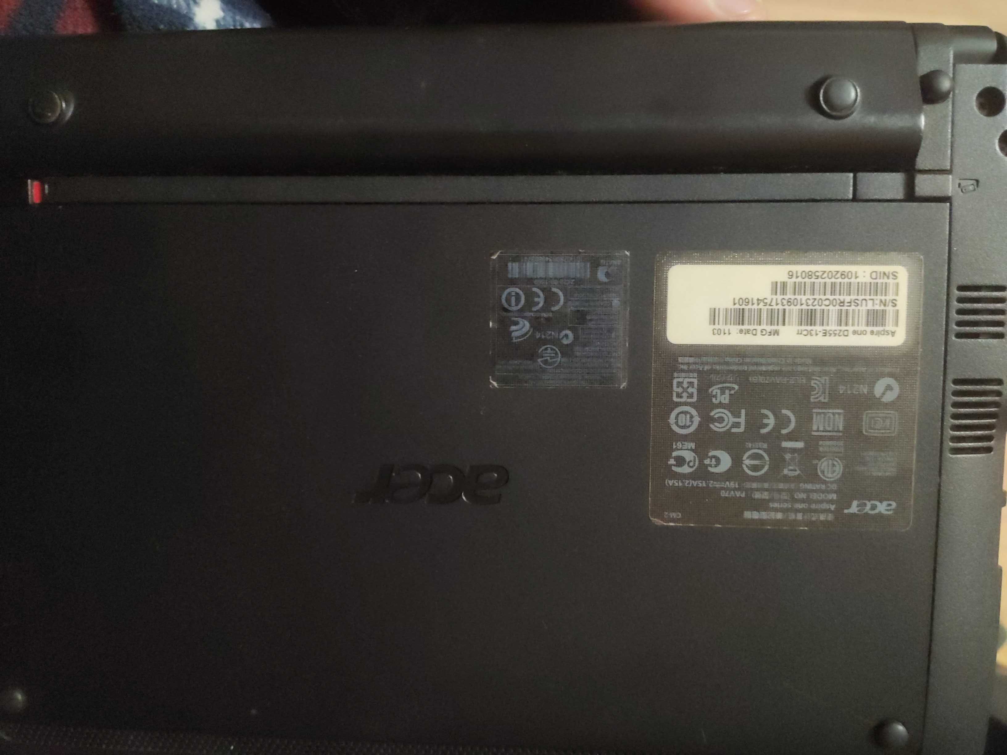 acer d255 бит экран