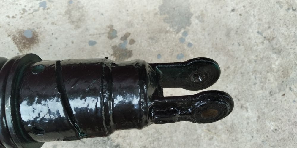 Амортизатор на запчасти не робочий мт днепр