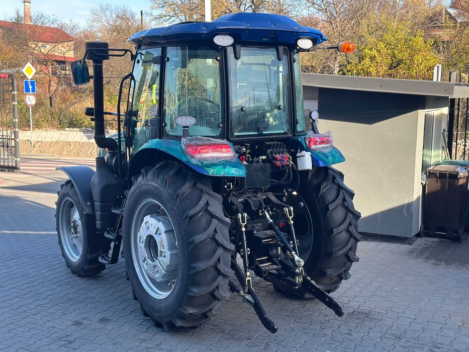 Трактор ДТЗ 1104