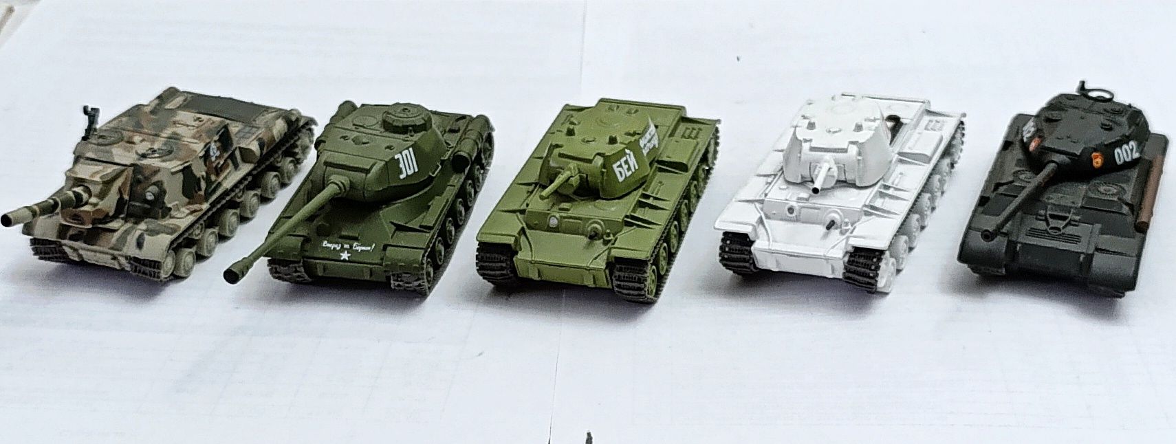 Автолегенды, модели танков, масштаб 1:72.