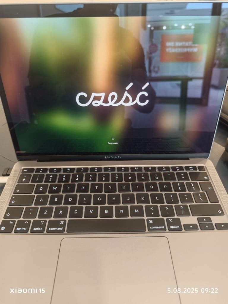 MacBook m1 jak nowy