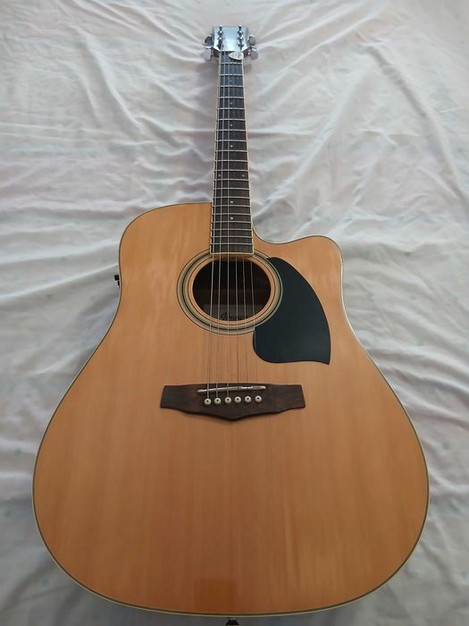 Guitarrista em ótimo estado