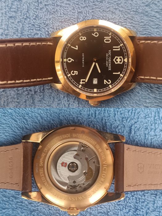 Часы  Victorinox