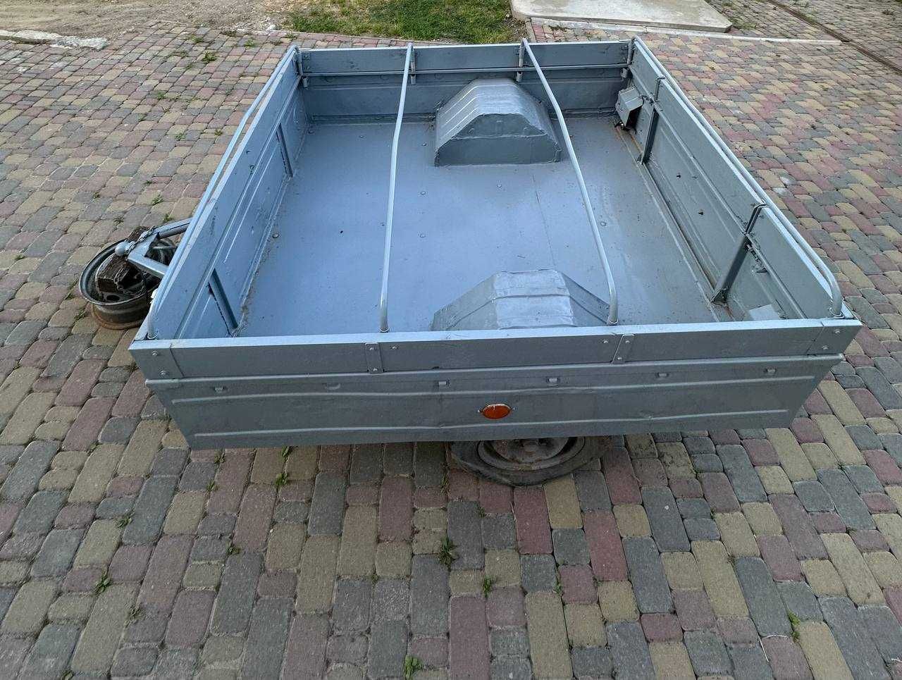 Причіп автомобільний