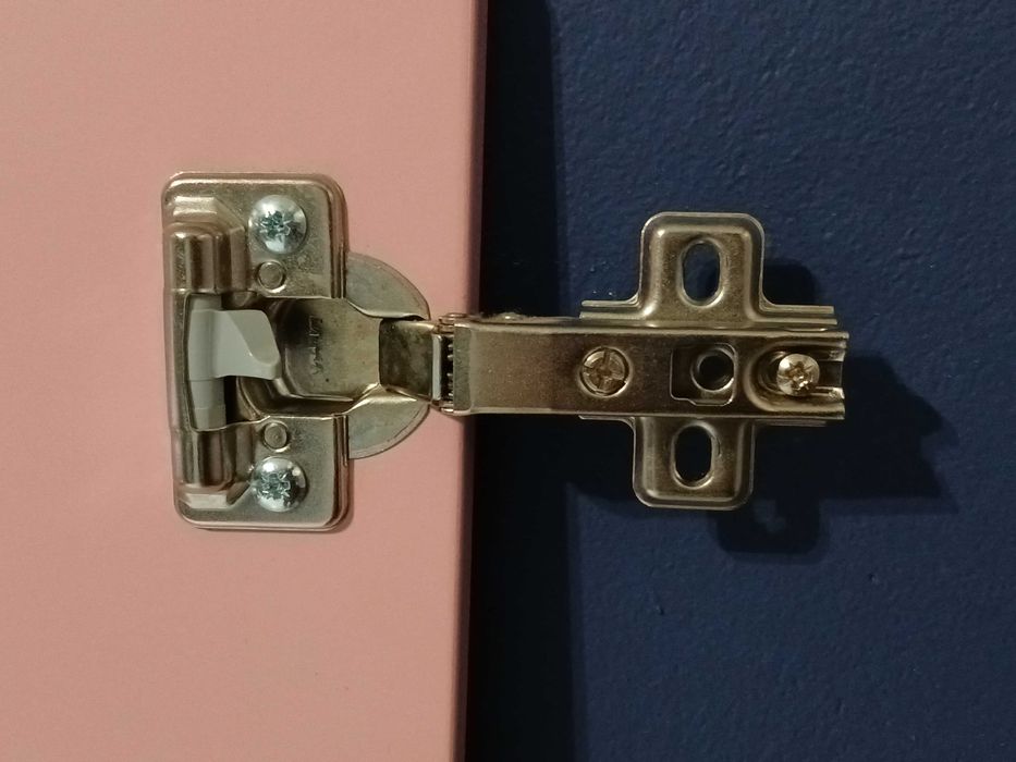 Dwoje drzwi do szafy IKEA Stuva Malad różowe z zawiasami cichy domyk