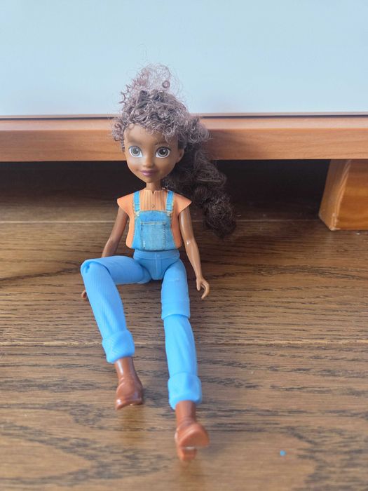 Laleczka wraz z konikiem