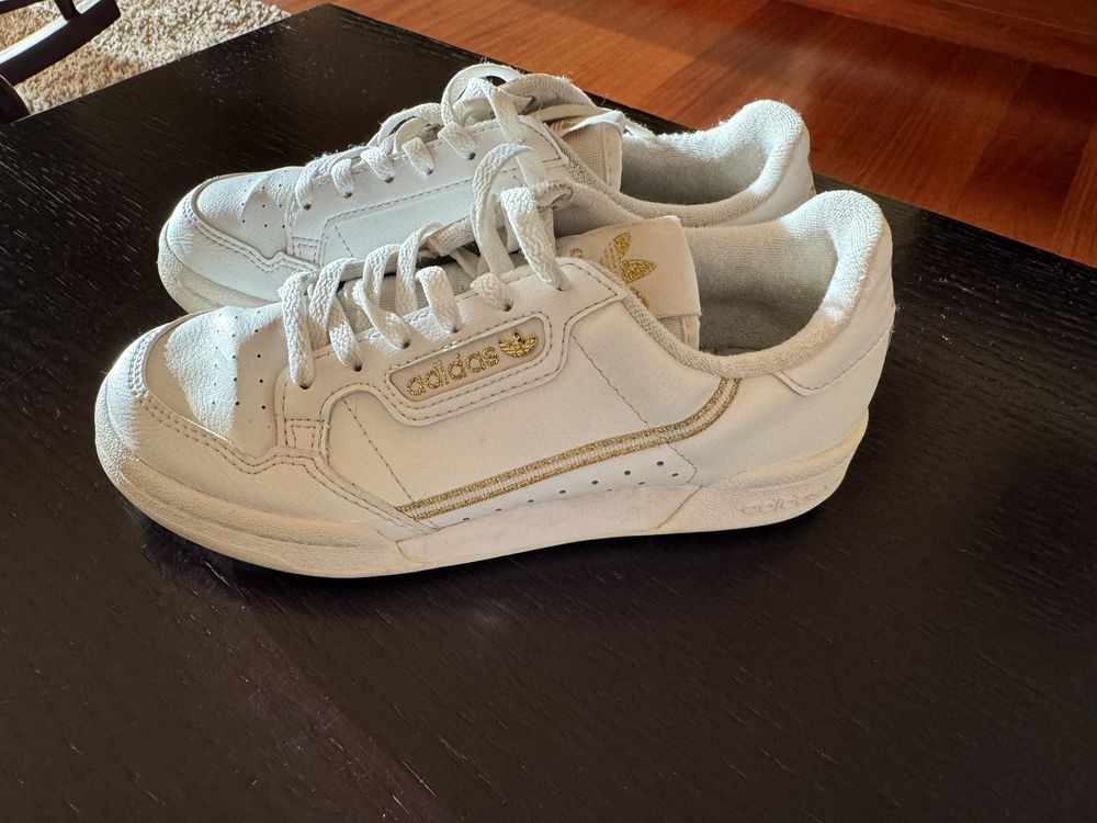 Adidas continental 80 douradas