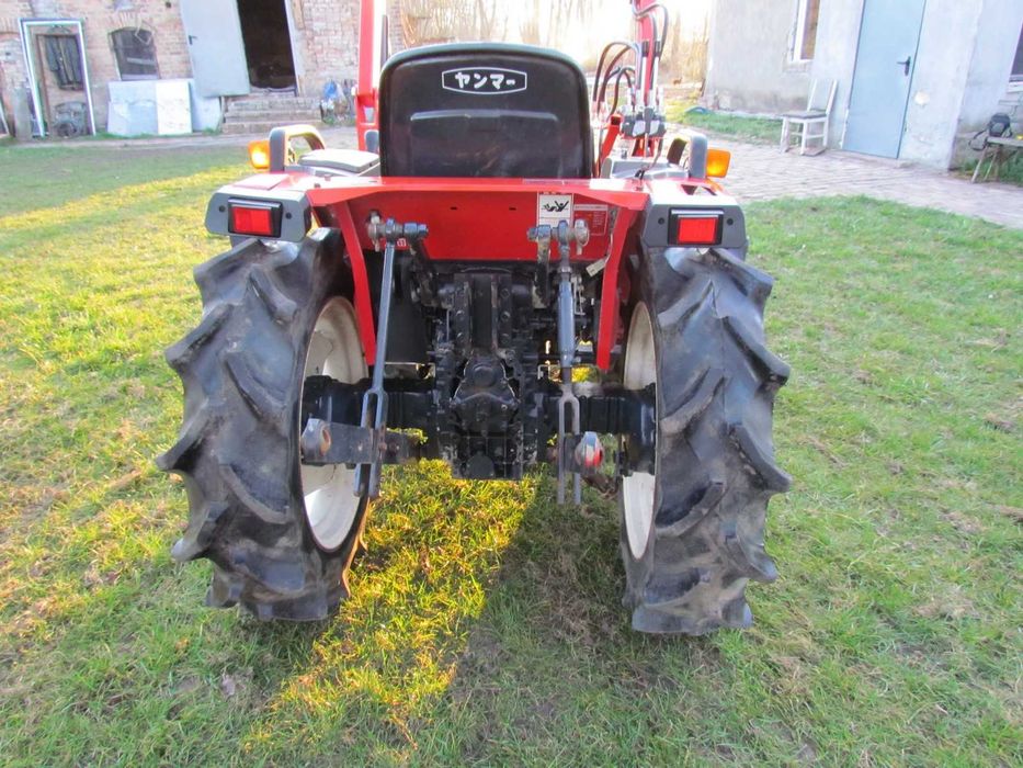 Minitraktorek Yanmar F180 18KM 4x4 Cena z Nowym TUREM
