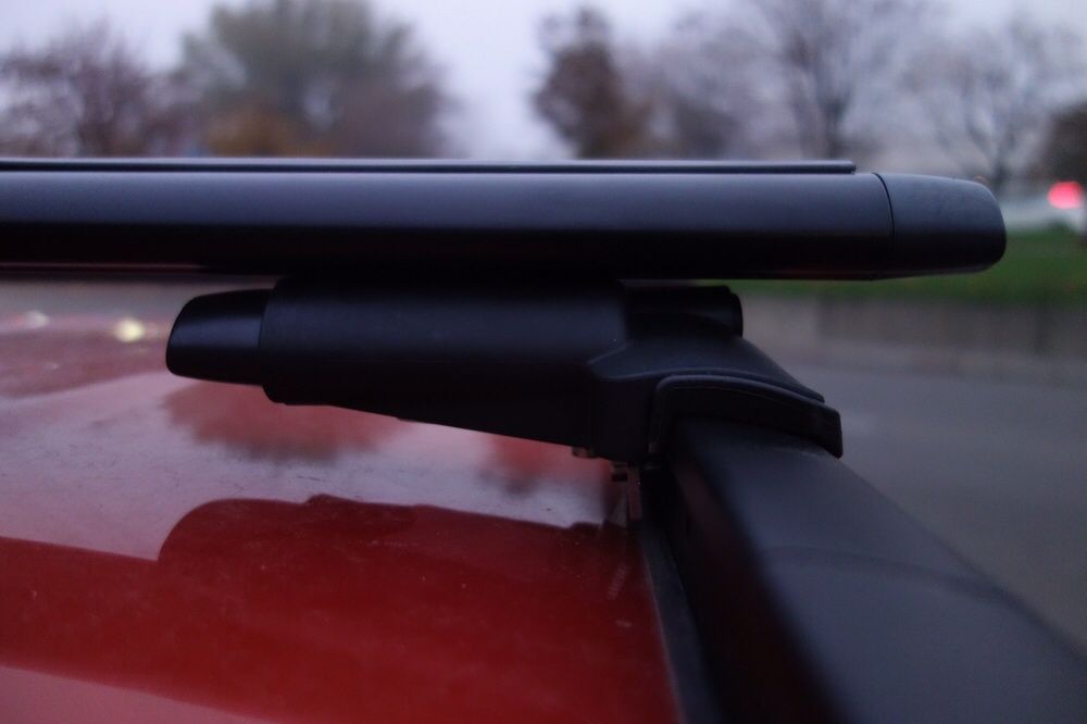 Багажник (поперечины) на рейлинги Hyundai Tucson 2015-