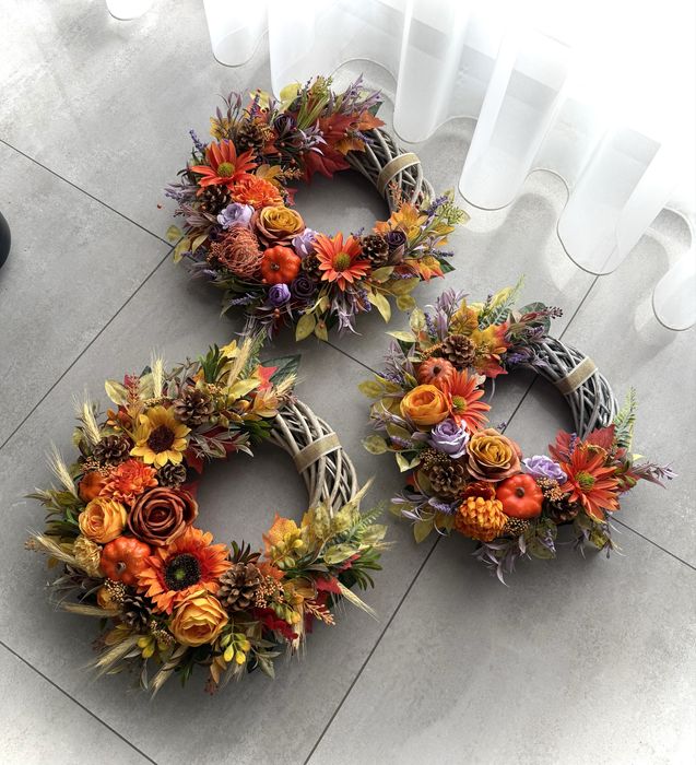 Jesienne dekoracje na drzwi