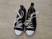 Trampki/ buty na w-f 32