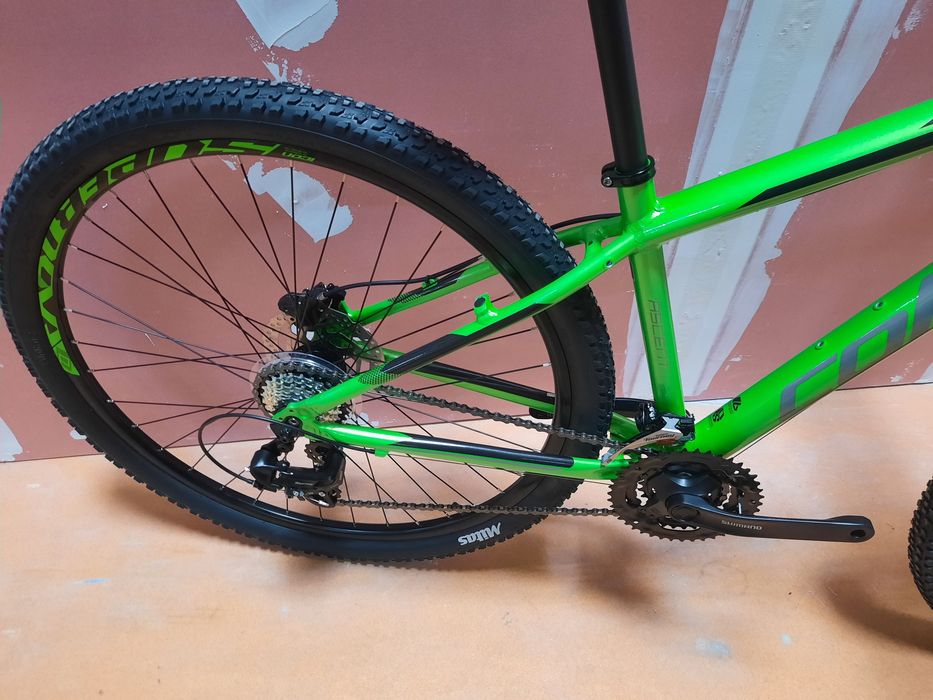 Btt roda 29 tamanho s travoes hidraulicos