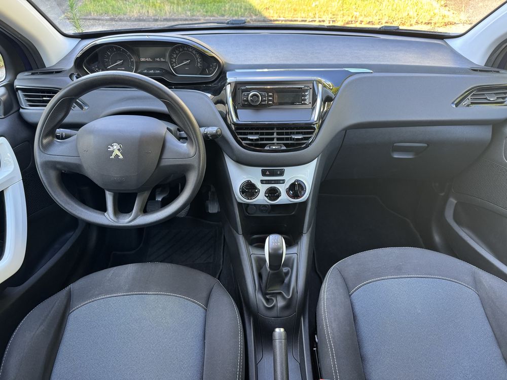 2017 Peugeot 208 like 1.2 puretech com 85mil kms