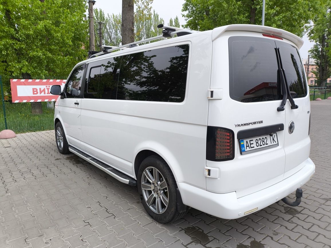 Volkswagen T5 пассажир 2010