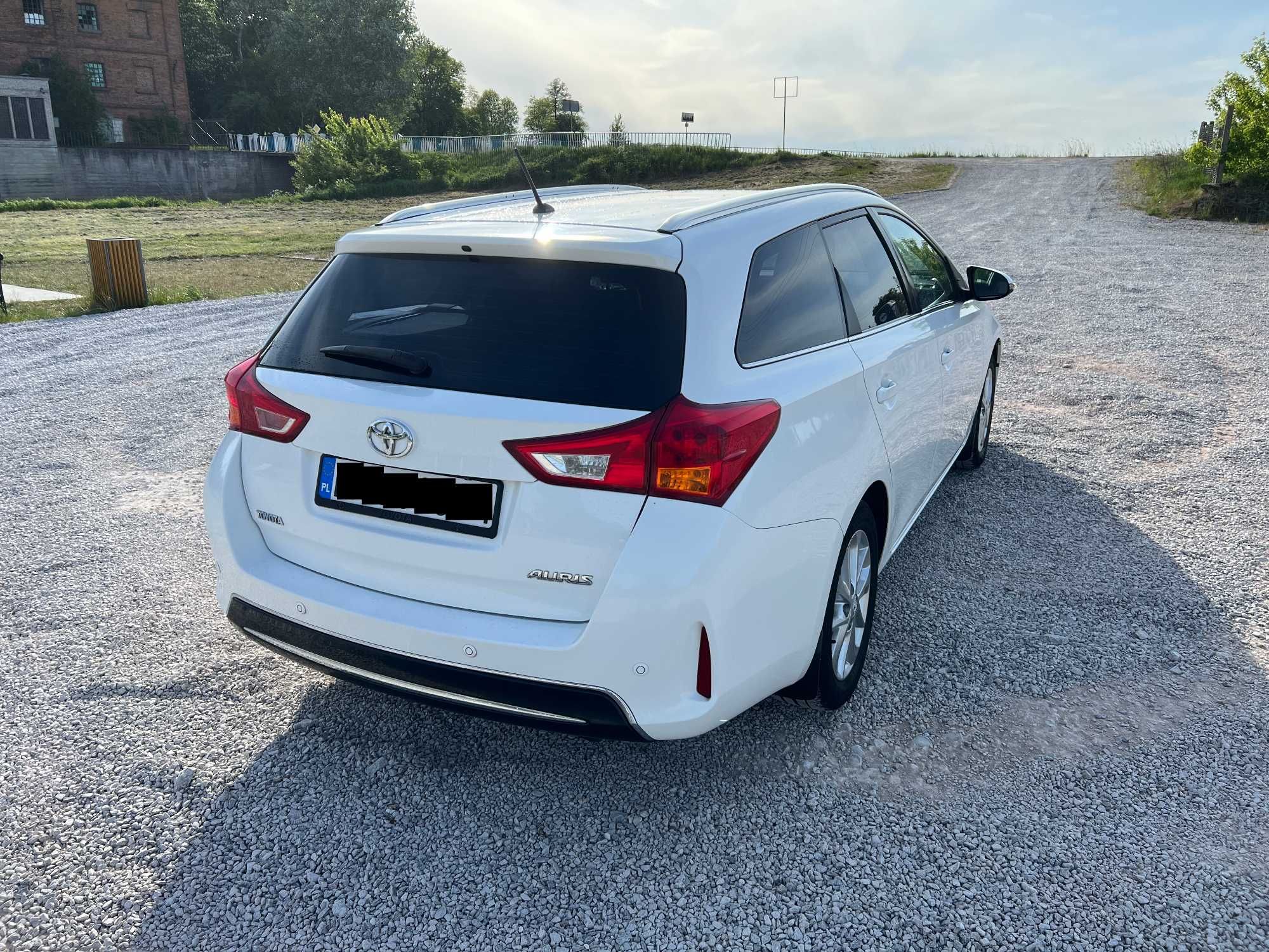 TOYOTA AURIS 2014r 1,6 LPG Polski Salon Serwis ASO