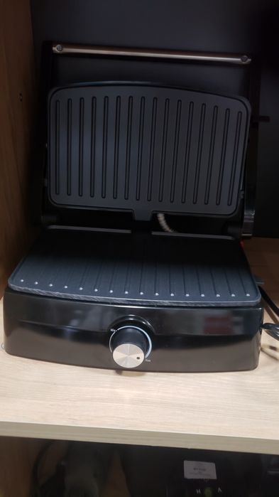 Продам гриль контактный
