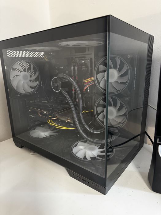 Komputer gamingowy Ryzen 5600X RX6600 SSD 3TB chlodzenie wodne