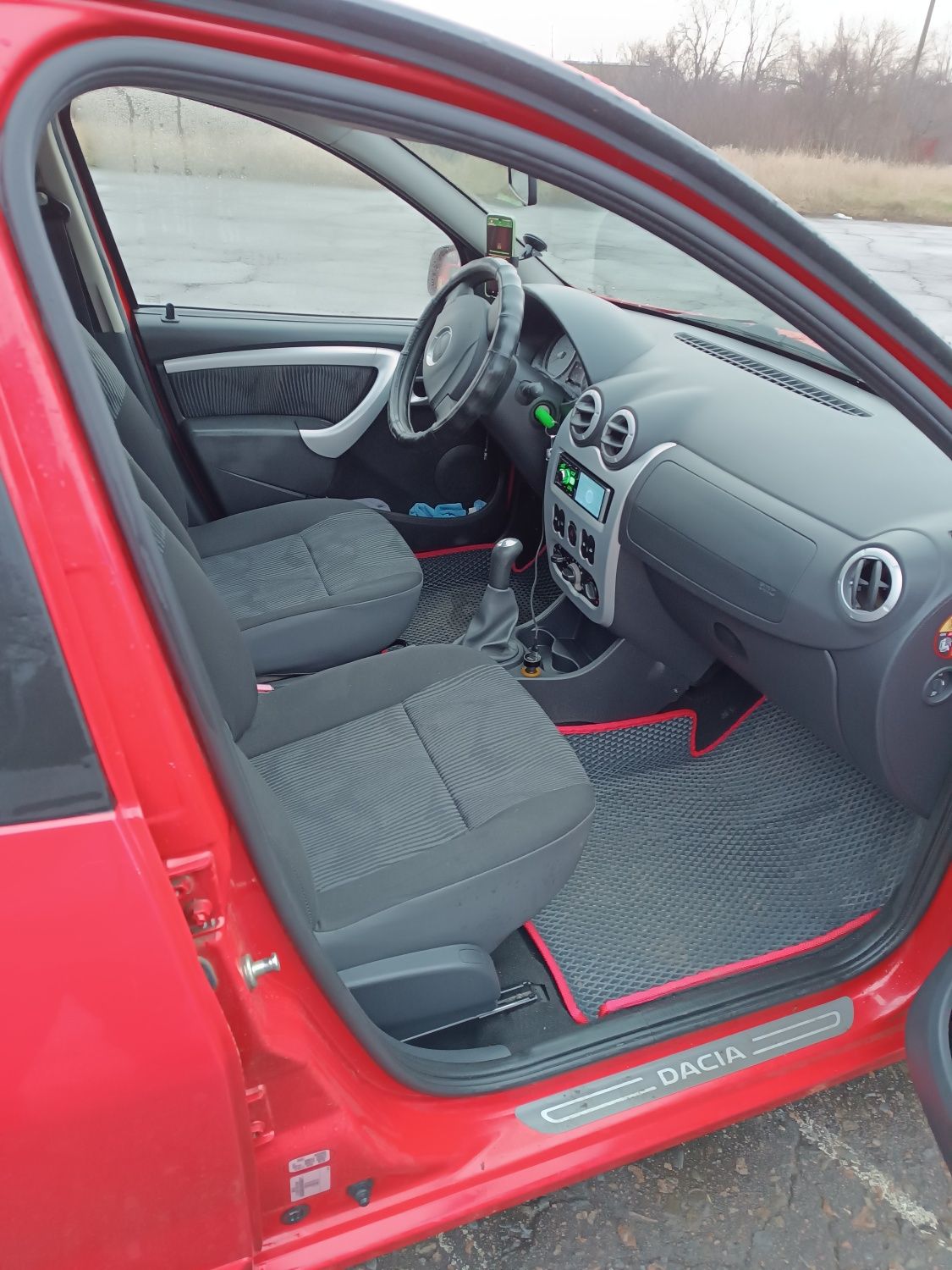 Dacia Sandero 1.4 Laureate