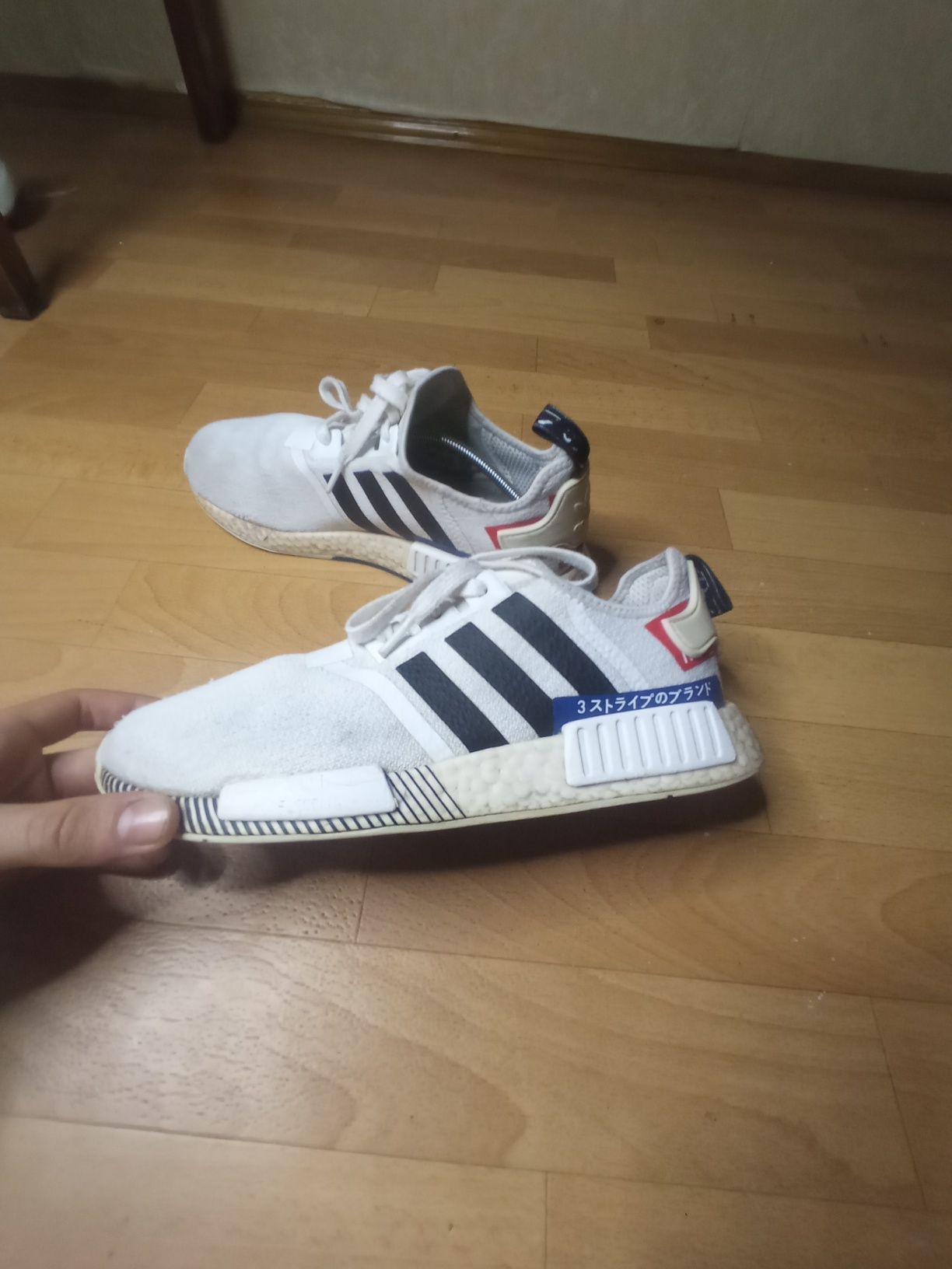 Кросівки Adidas розмір 43,5